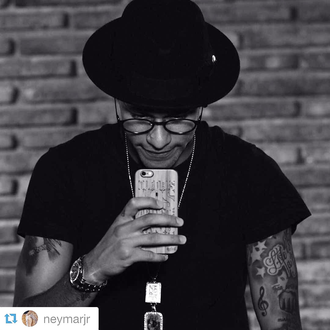 Neymar fundas de madera para iPhone
